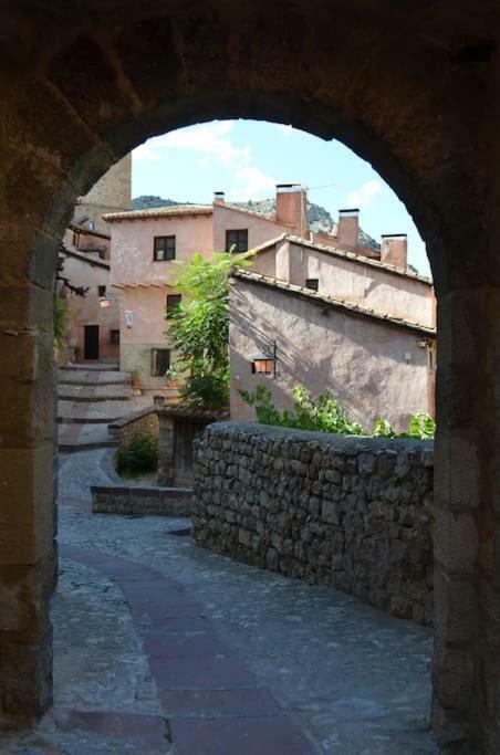 Apartamento Portal Del Agua Albarracín Eksteriør billede