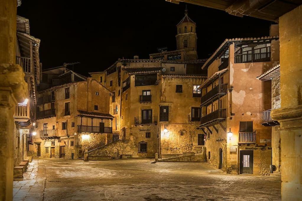Apartamento Portal Del Agua Albarracín Eksteriør billede