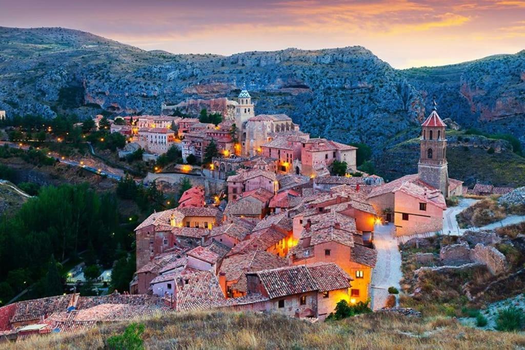 Apartamento Portal Del Agua Albarracín Eksteriør billede